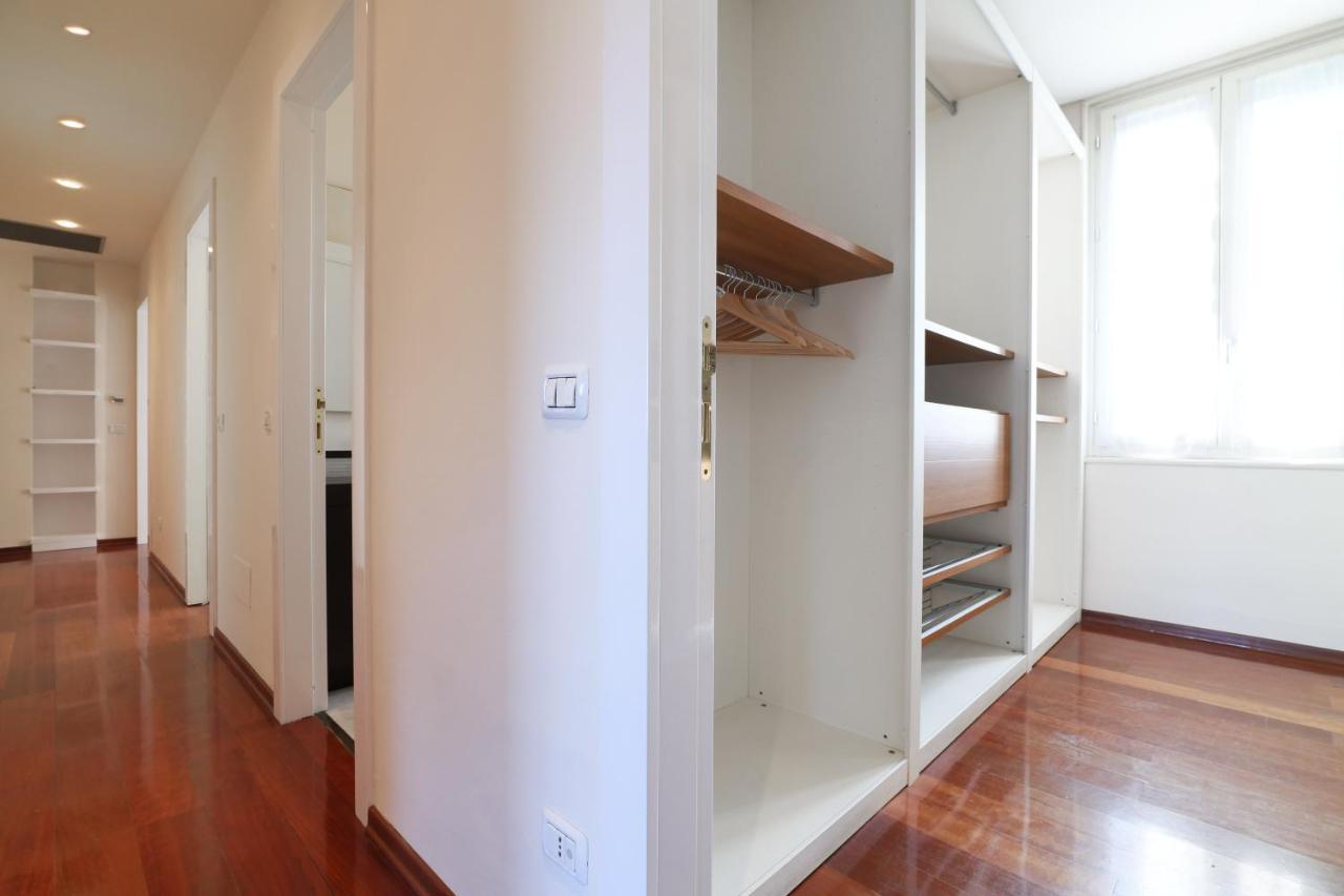 Apartmán Lux Penthouse Palestro Milán Exteriér fotografie